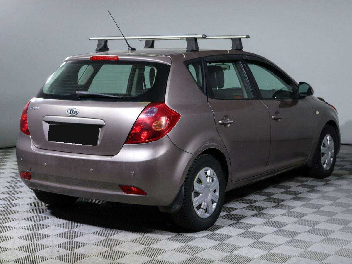 Купить Kia Ceed с пробегом. Фото: #3