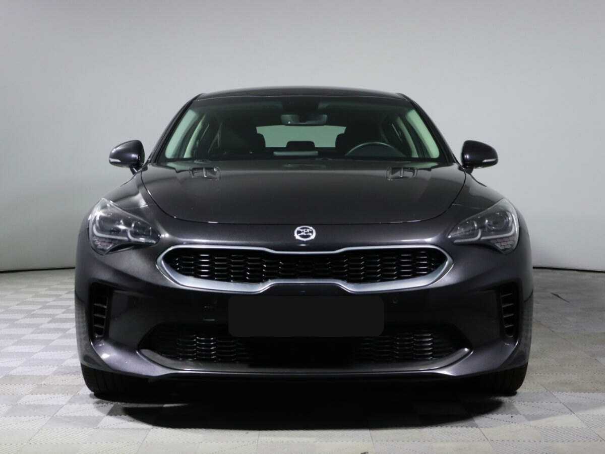 Купить Kia Stinger с пробегом. Фото: #1