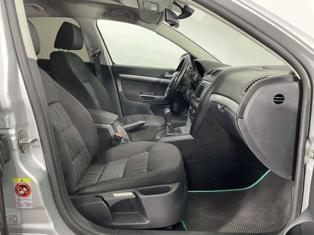 Купить Skoda Octavia с пробегом. Фото: #13