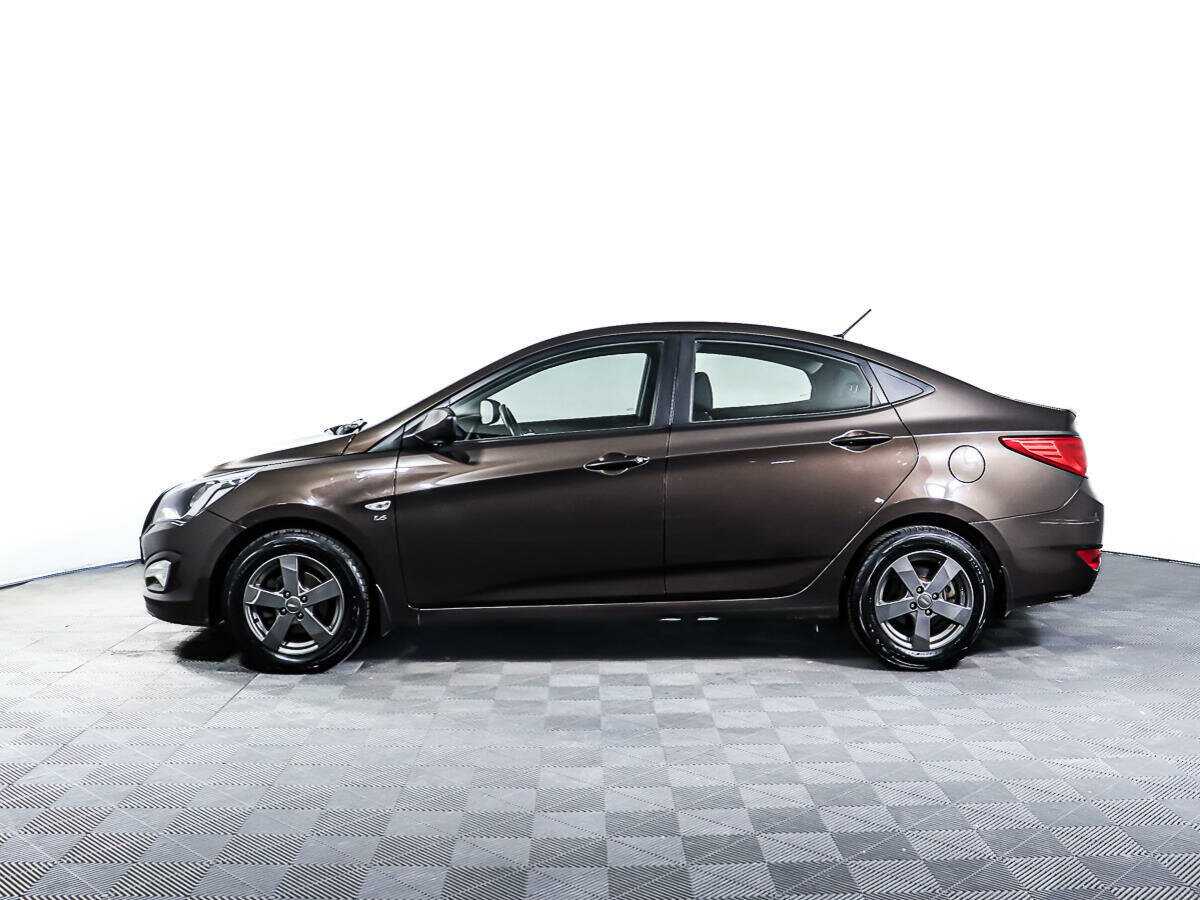 Купить Hyundai Solaris с пробегом. Фото: #7