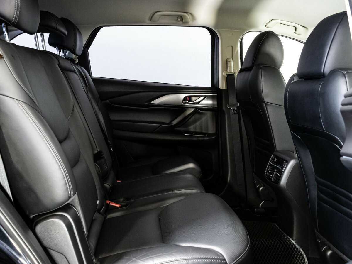 Купить Mazda CX-9 с пробегом. Фото: #17