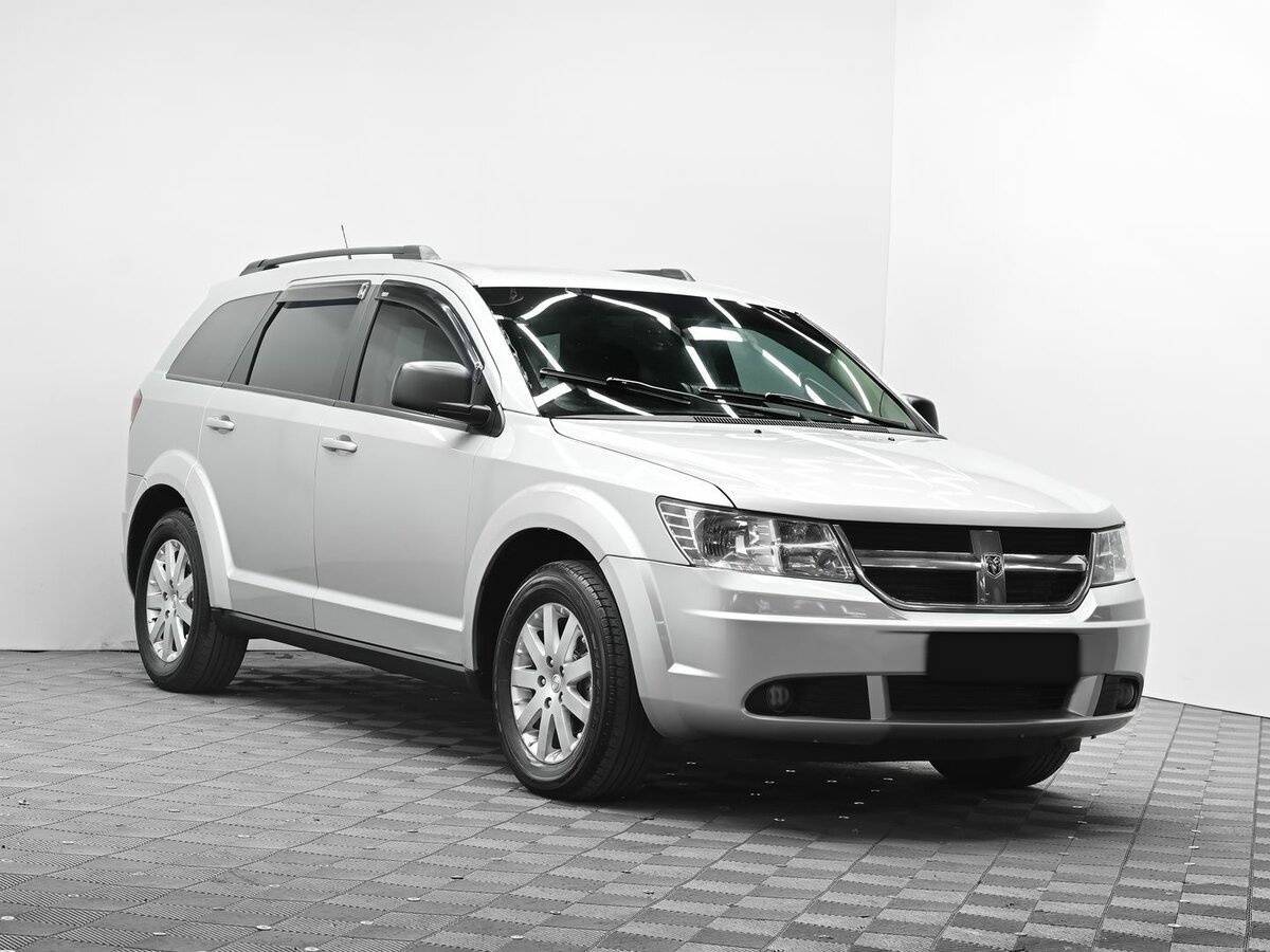 Купить Dodge Journey с пробегом. Фото: #1