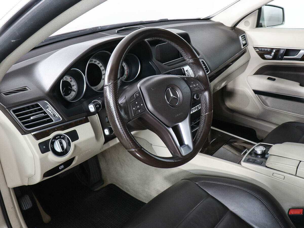 Купить Mercedes-Benz E-Класс с пробегом. Фото: #8