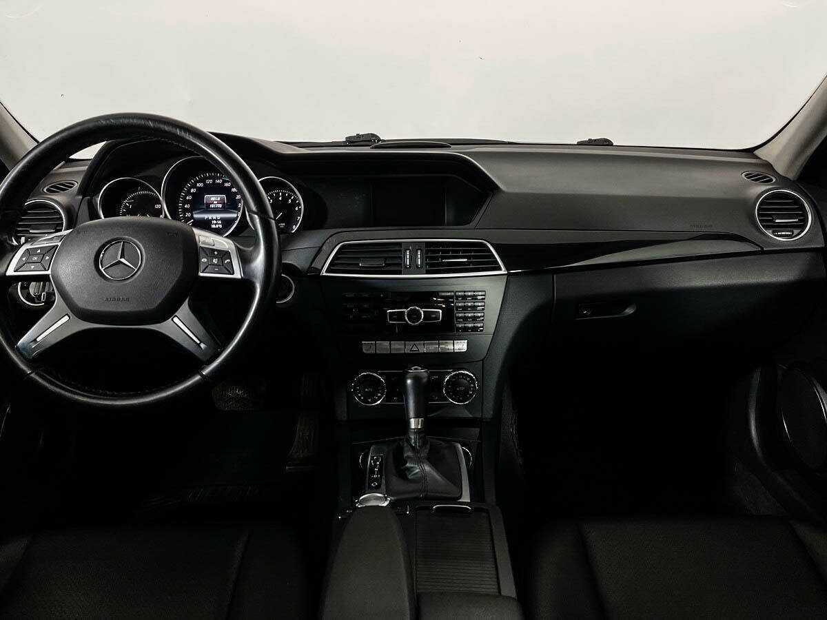 Купить Mercedes-Benz C-Класс с пробегом. Фото: #9