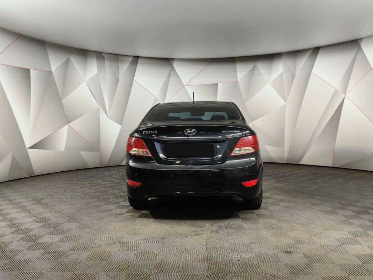 Купить Hyundai Solaris с пробегом. Фото: #7