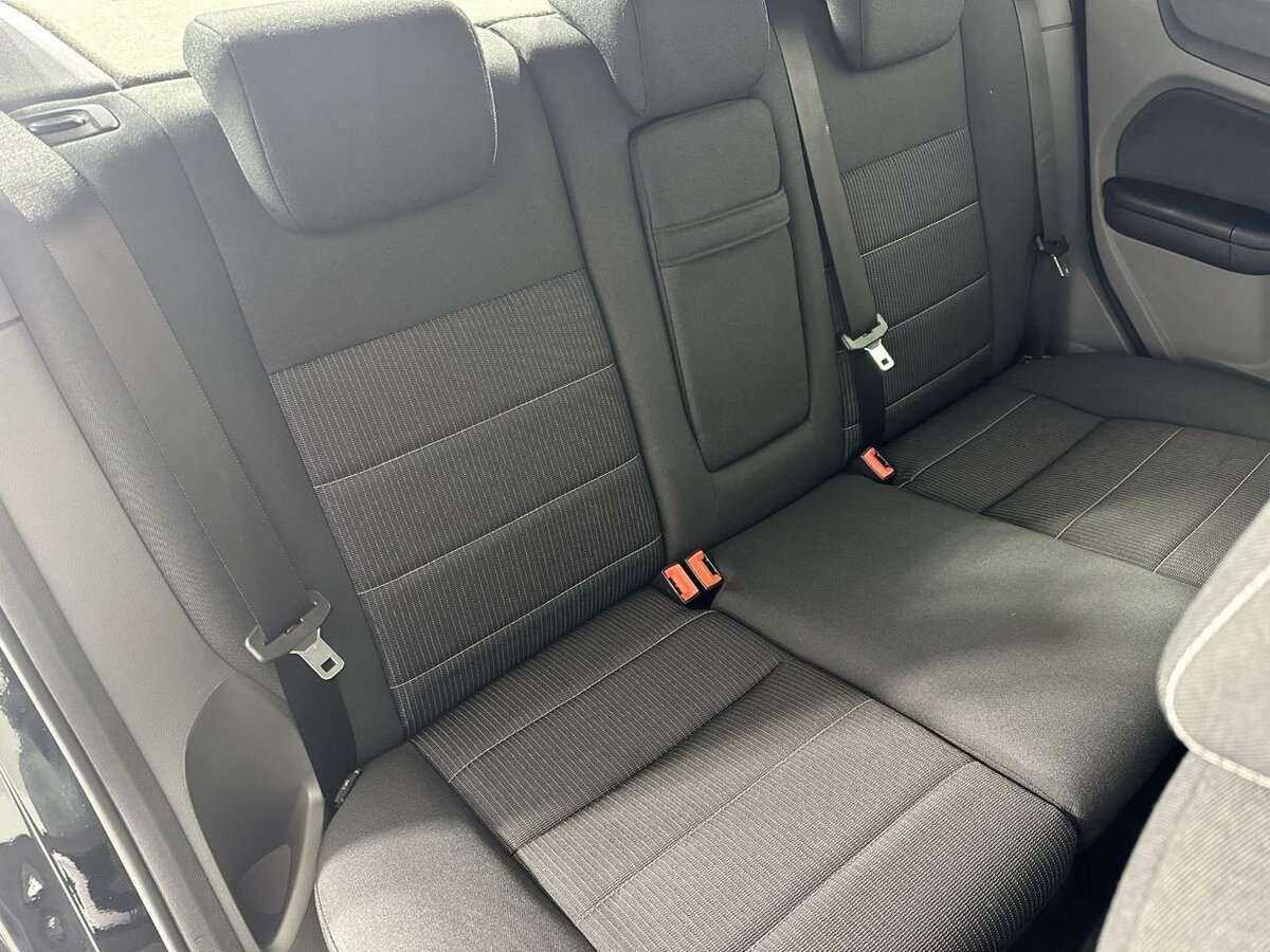 Купить Ford Focus с пробегом. Фото: #14