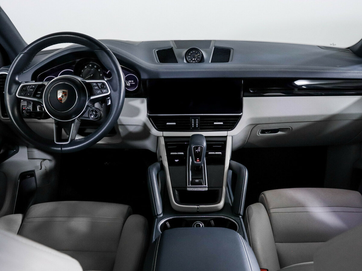 Купить Porsche Cayenne с пробегом. Фото: #11