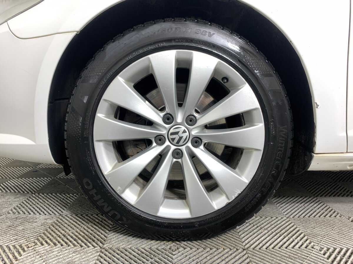 Купить Volkswagen Passat CC с пробегом. Фото: #8