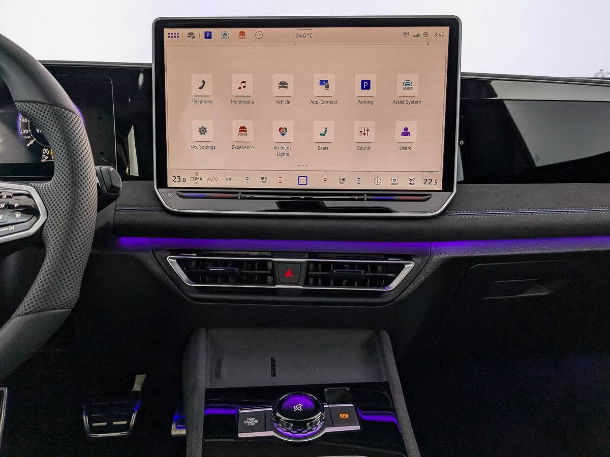 Купить Volkswagen Tiguan с пробегом. Фото: #10