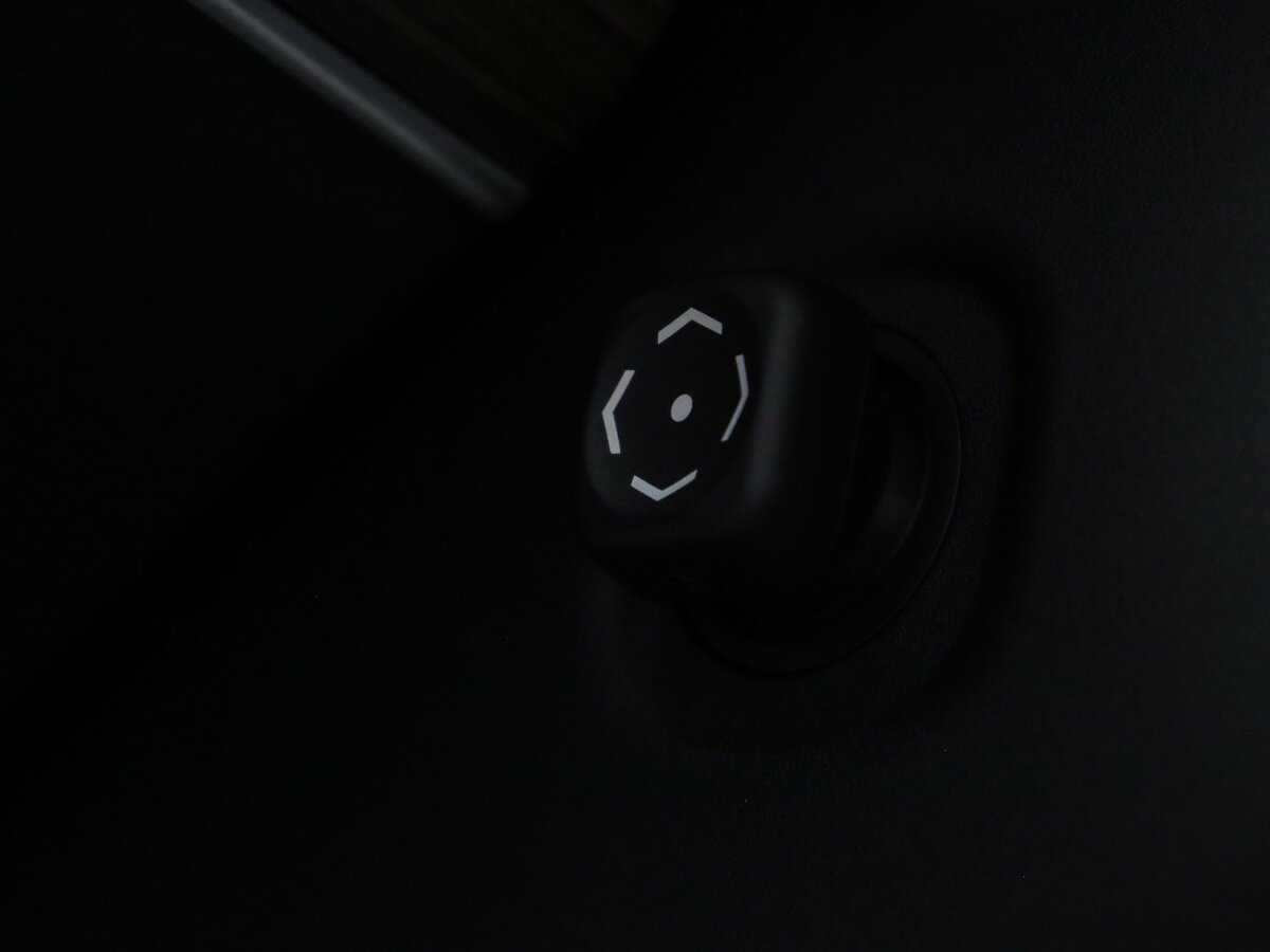 Купить Toyota Land Cruiser Prado с пробегом. Фото: #15