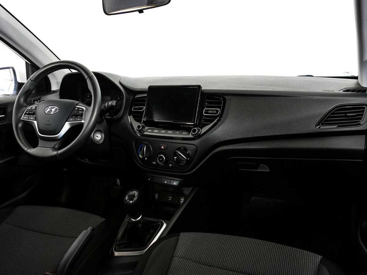 Купить Hyundai Solaris с пробегом. Фото: #6
