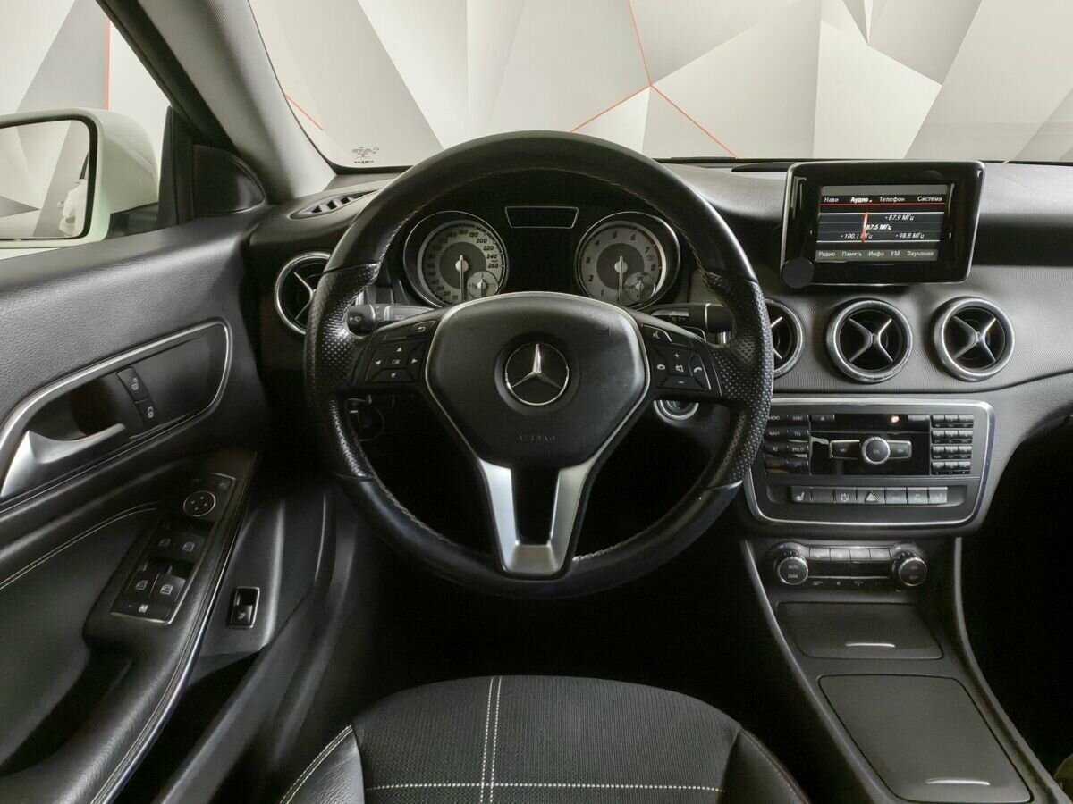 Купить Mercedes-Benz CLA с пробегом. Фото: #14