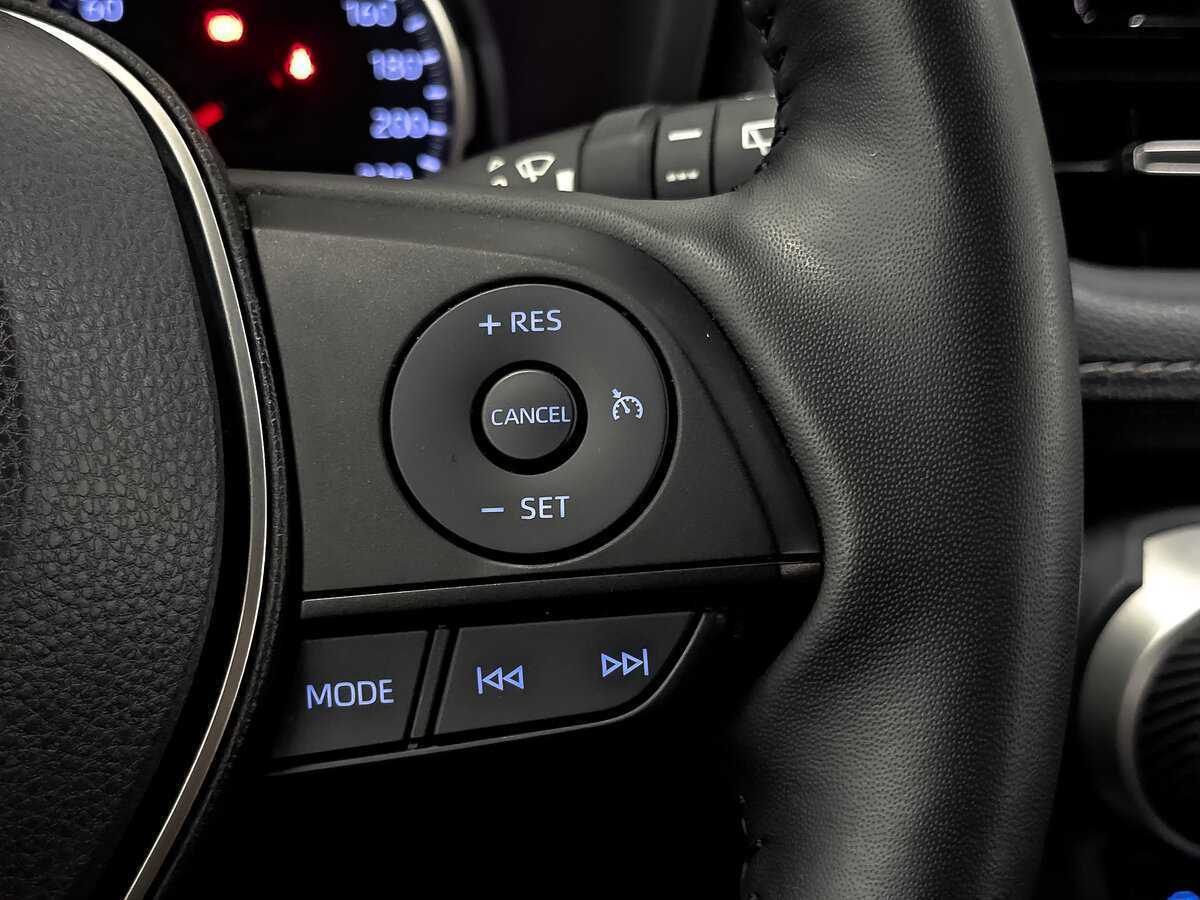 Купить Toyota RAV4 с пробегом. Фото: #26