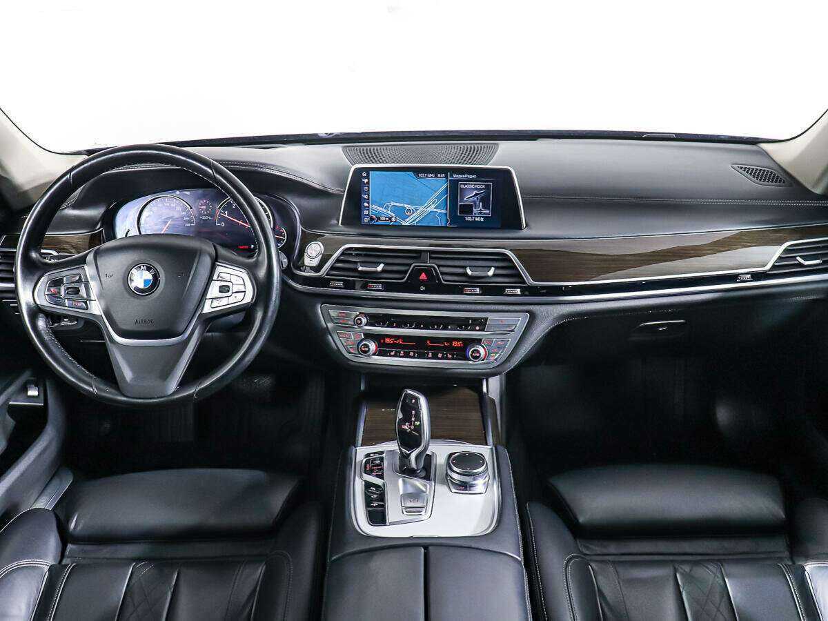 Купить BMW 7 серии с пробегом. Фото: #10