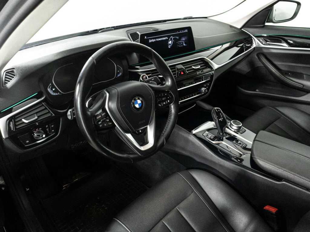 Купить BMW 5 серии с пробегом. Фото: #10