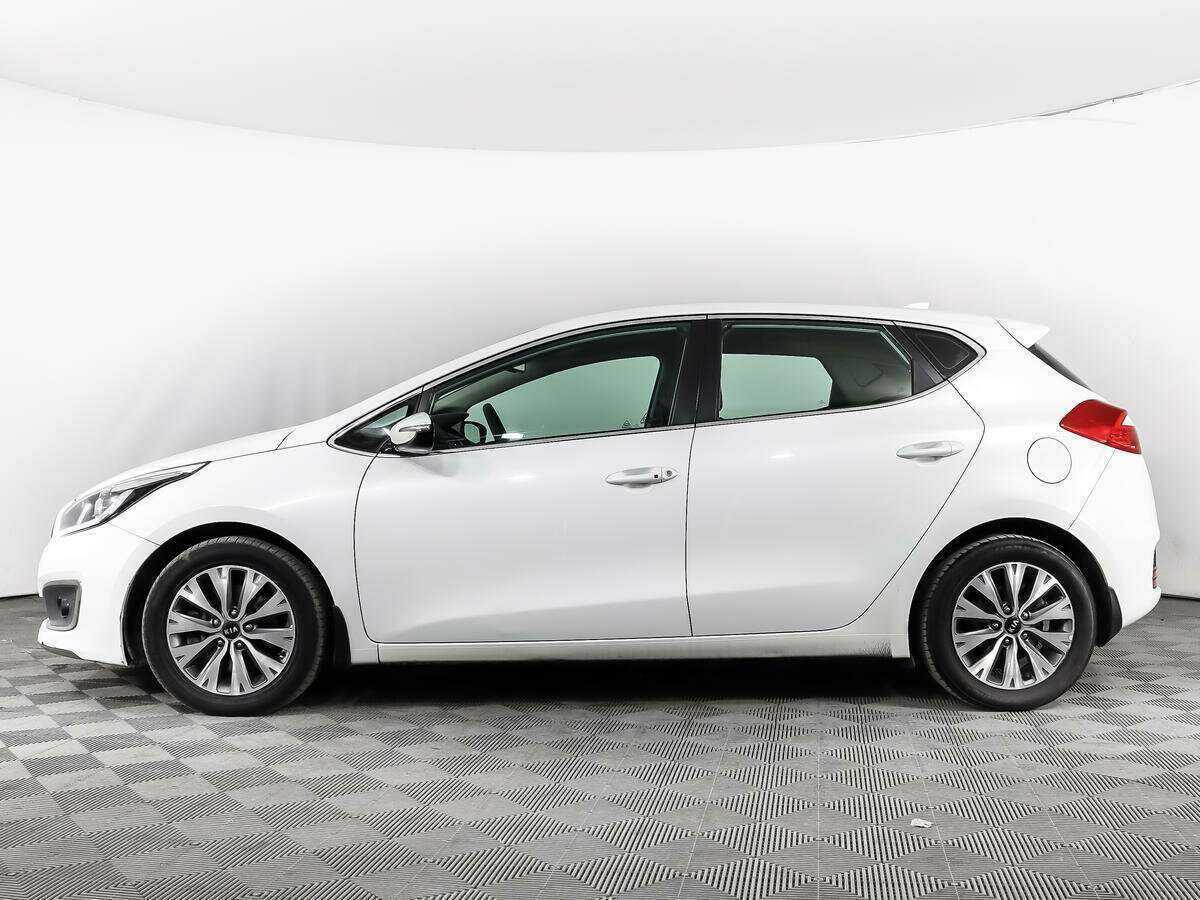 Купить Kia Ceed с пробегом. Фото: #5