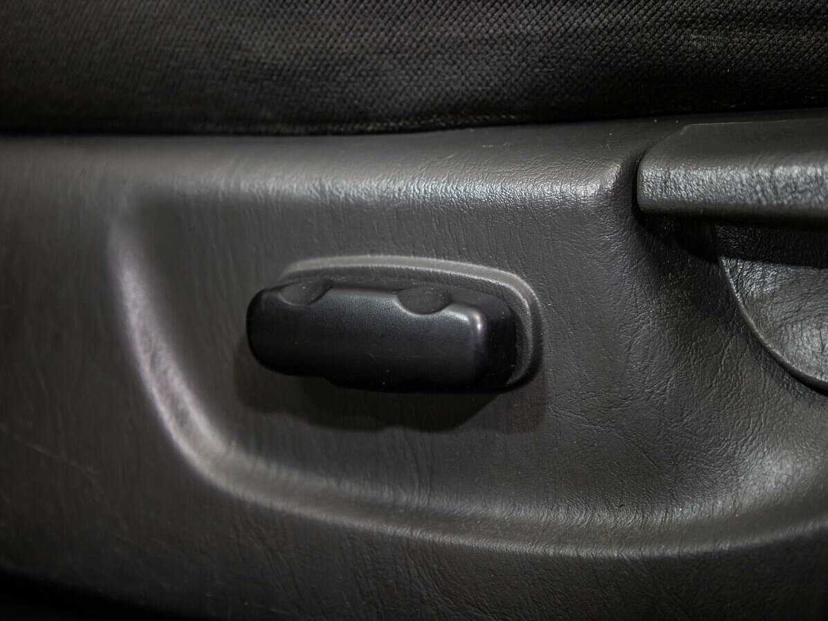Купить Ford Escape с пробегом. Фото: #14