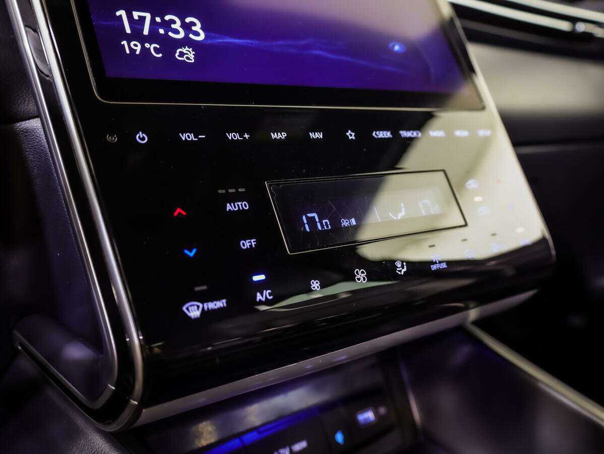 Купить Hyundai Tucson с пробегом. Фото: #13