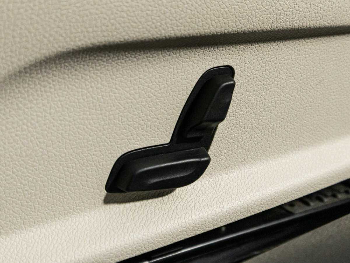 Купить Mercedes-Benz E-Класс с пробегом. Фото: #17