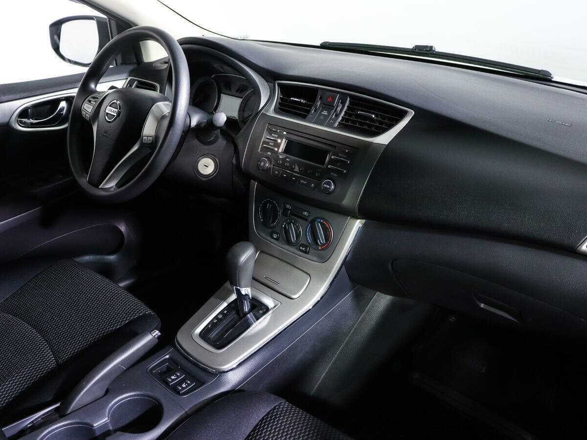 Купить Nissan Sentra с пробегом. Фото: #8