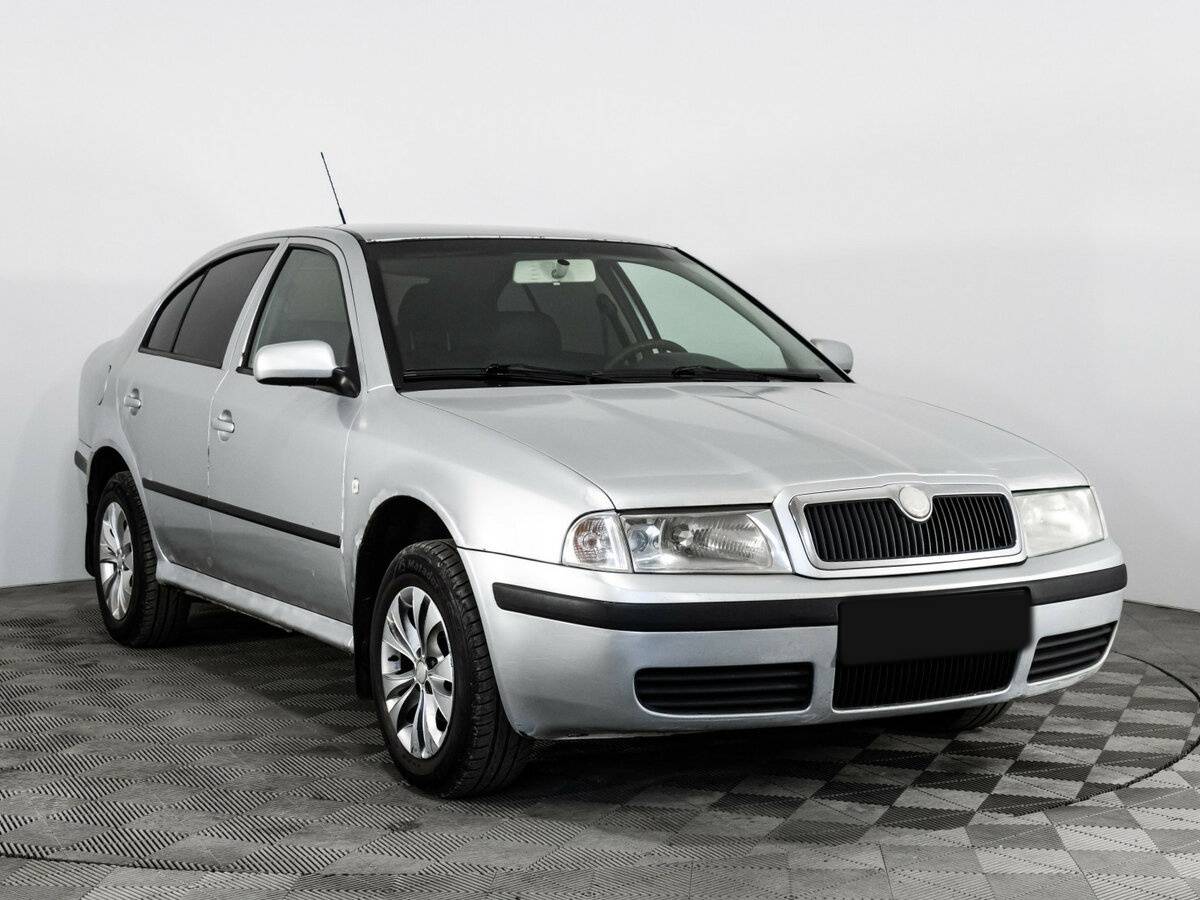 Купить Skoda Octavia с пробегом. Фото: #2