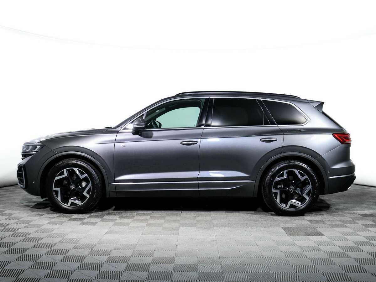 Купить Volkswagen Touareg с пробегом. Фото: #7