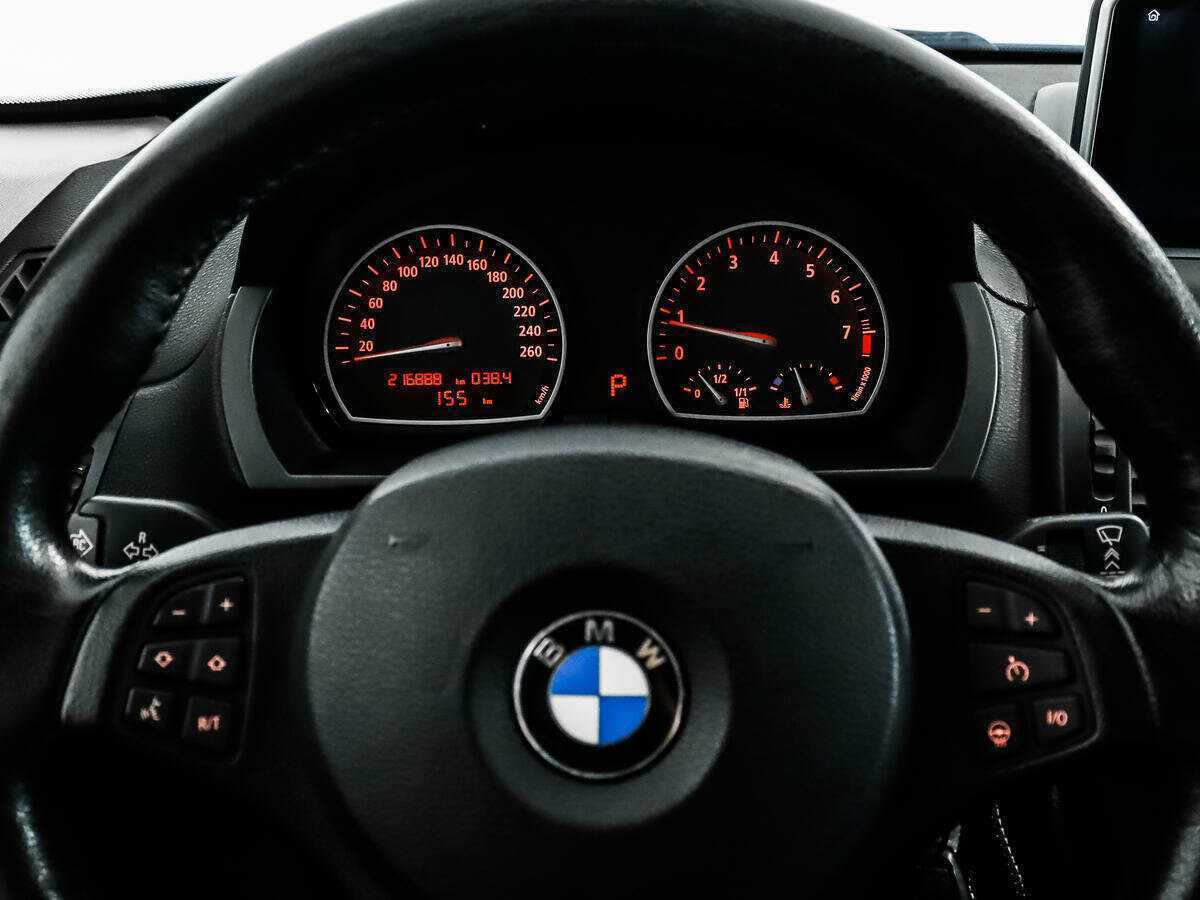 Купить BMW X3 с пробегом. Фото: #17
