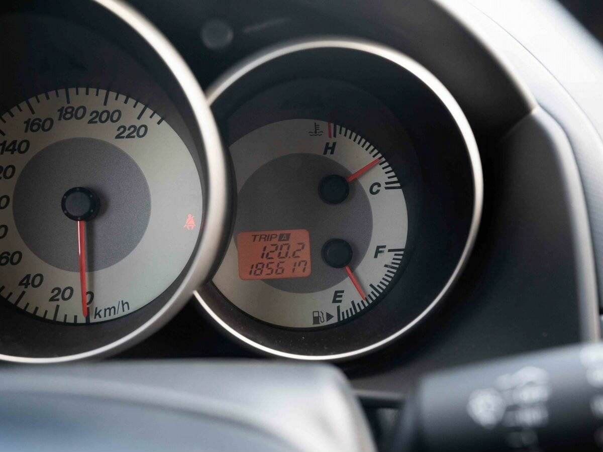 Купить Mazda 3 с пробегом. Фото: #17