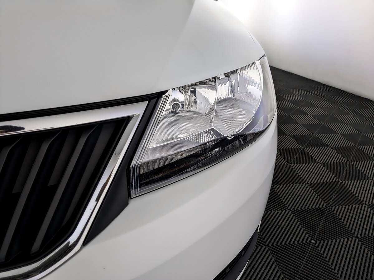 Купить Skoda Rapid с пробегом. Фото: #16