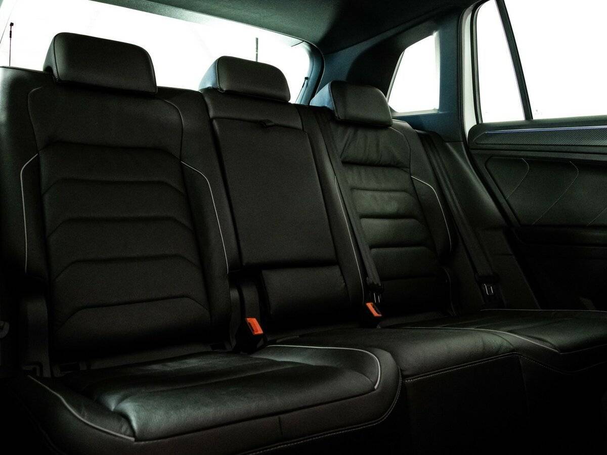 Купить Volkswagen Tiguan с пробегом. Фото: #20