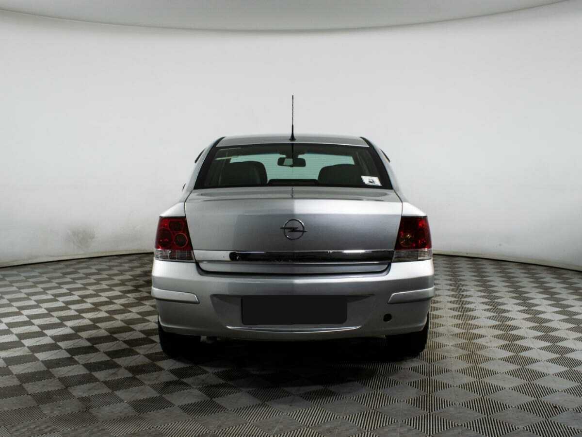 Купить Opel Astra с пробегом. Фото: #5