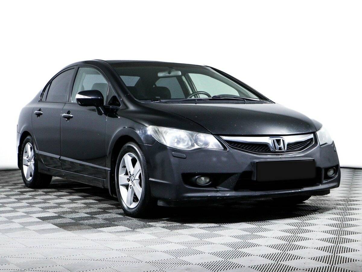 Купить Honda Civic с пробегом. Фото: #2