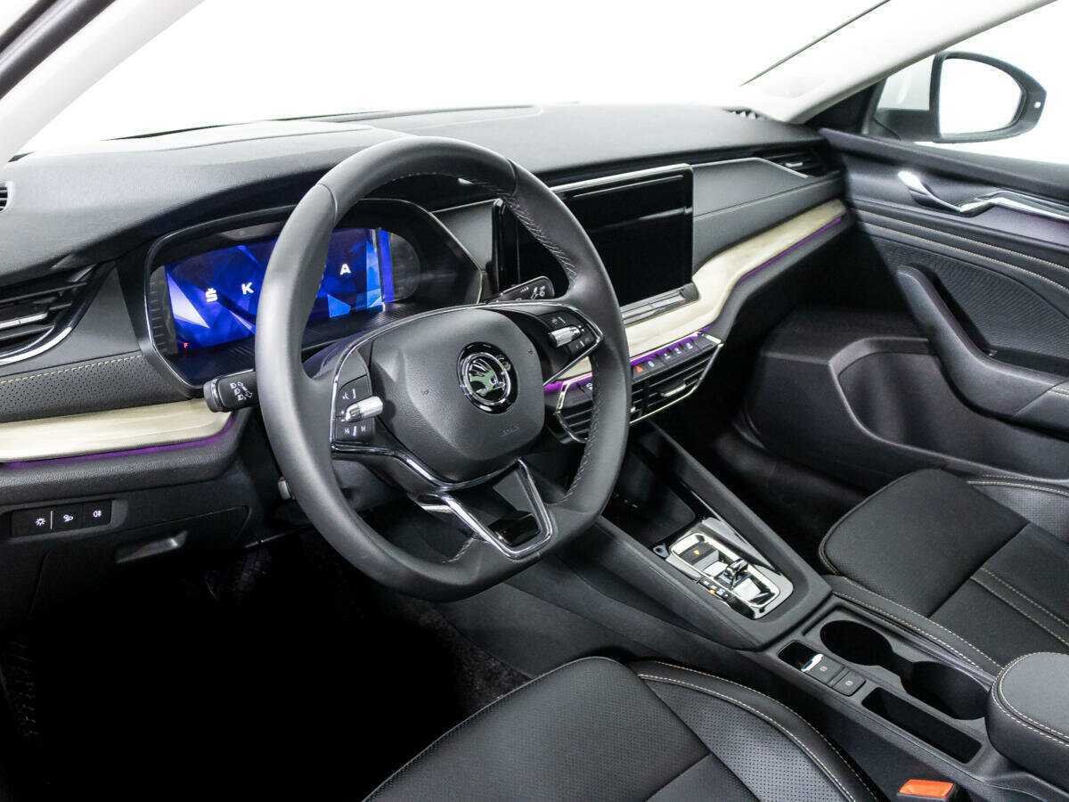 Купить Skoda Octavia с пробегом. Фото: #10
