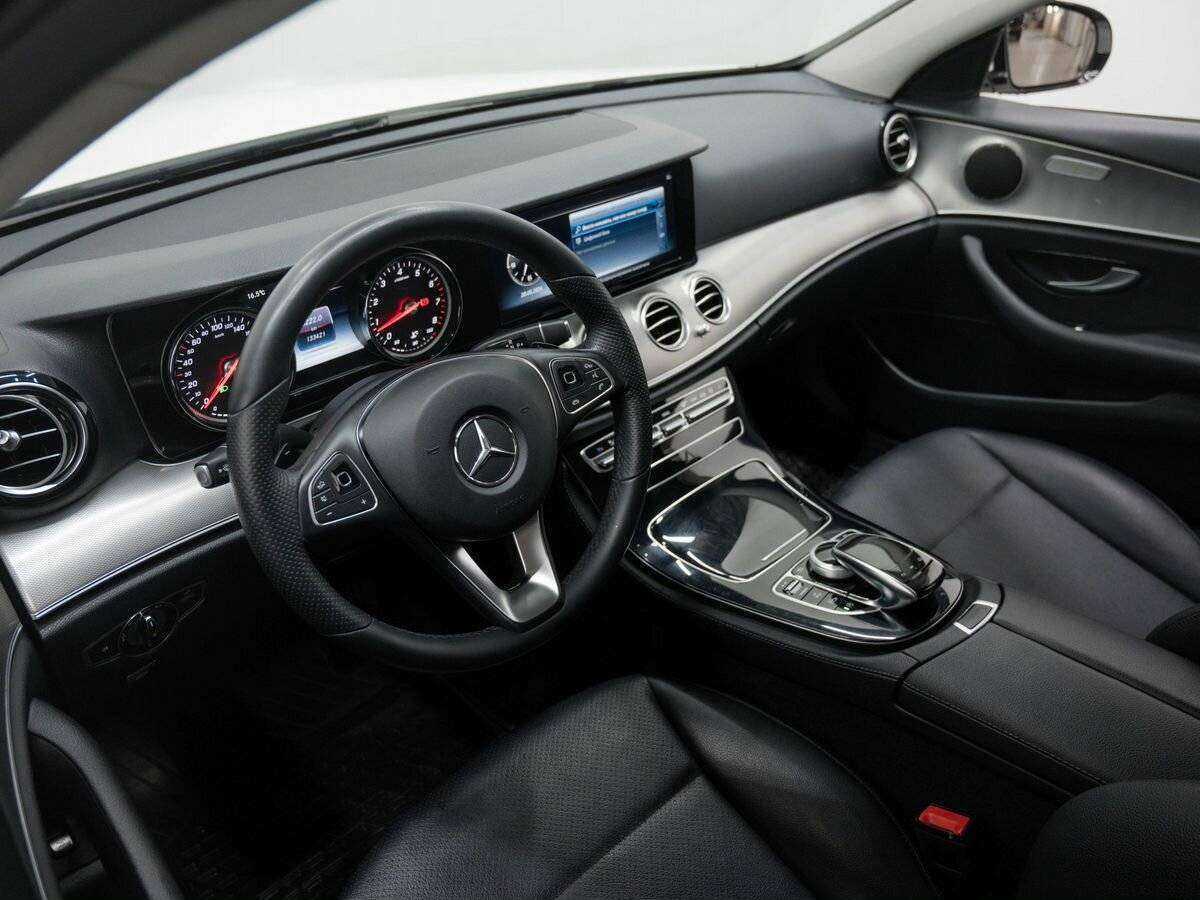 Купить Mercedes-Benz E-Класс с пробегом. Фото: #14