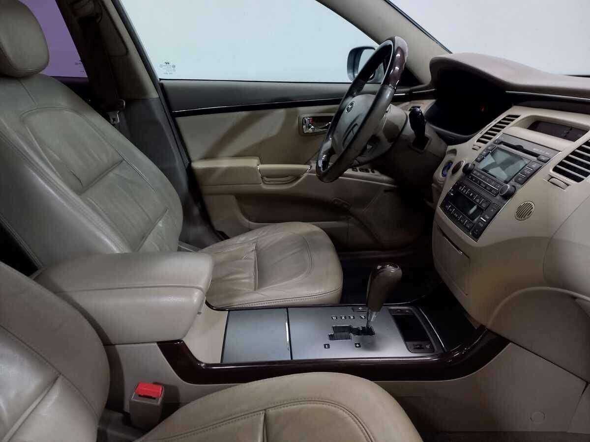 Купить Hyundai Grandeur с пробегом. Фото: #9