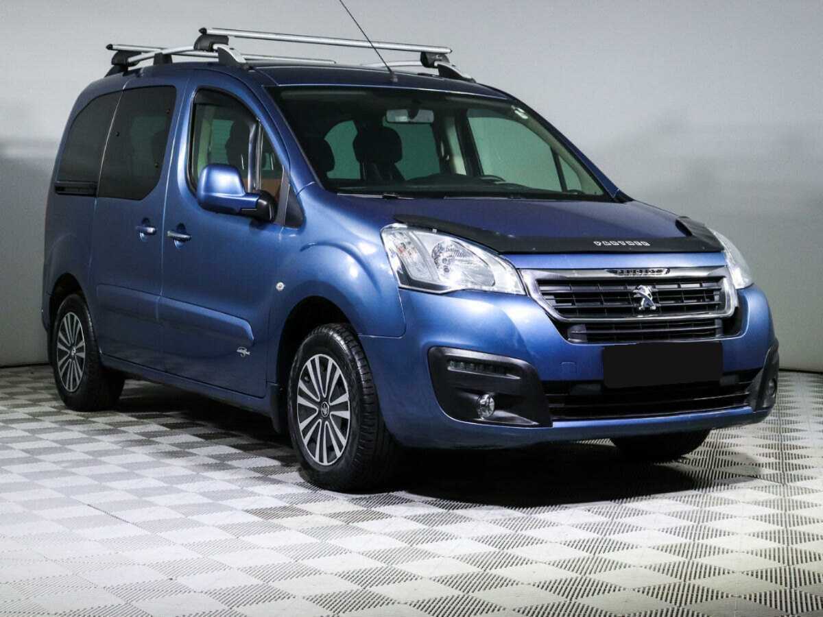 Купить Peugeot Partner с пробегом. Фото: #2
