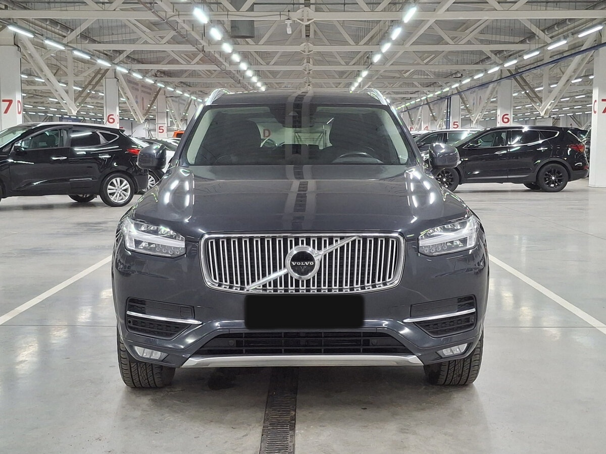 Купить Volvo XC90 с пробегом. Фото: #1