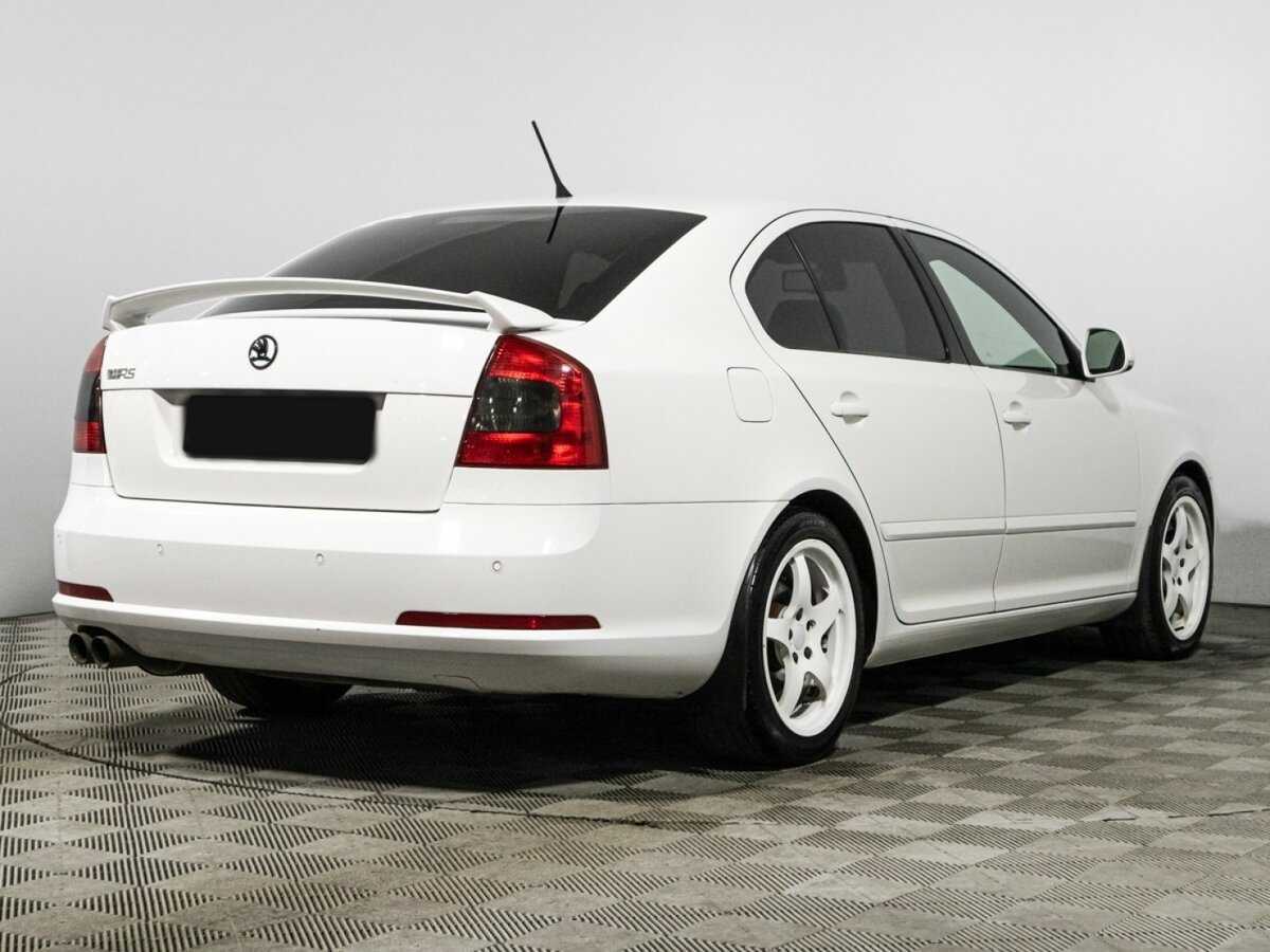 Купить Skoda Octavia RS с пробегом. Фото: #4