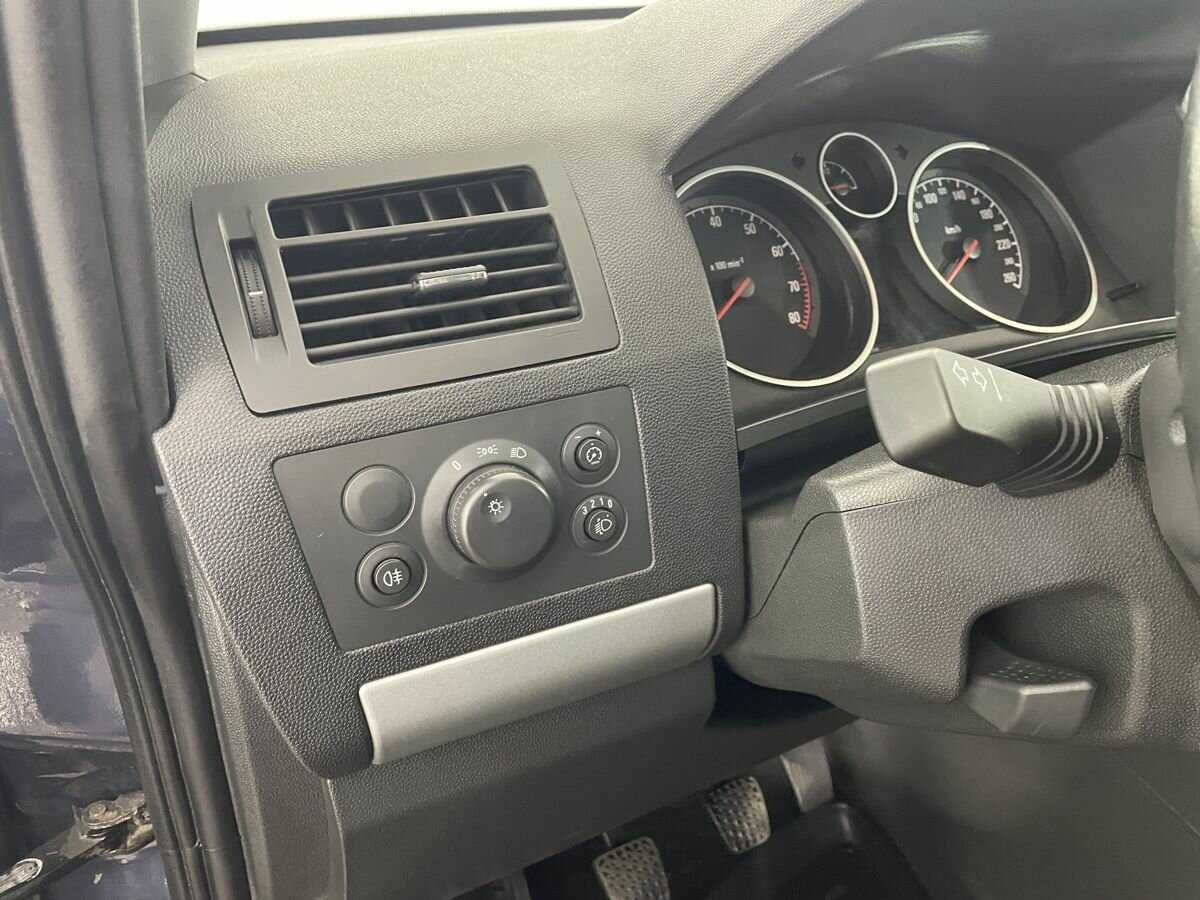 Купить Opel Zafira с пробегом. Фото: #8