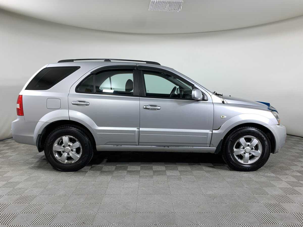 Купить Kia Sorento с пробегом. Фото: #3