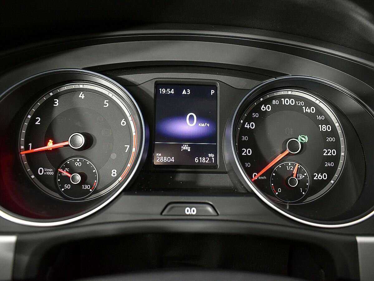Купить Volkswagen Teramont с пробегом. Фото: #13
