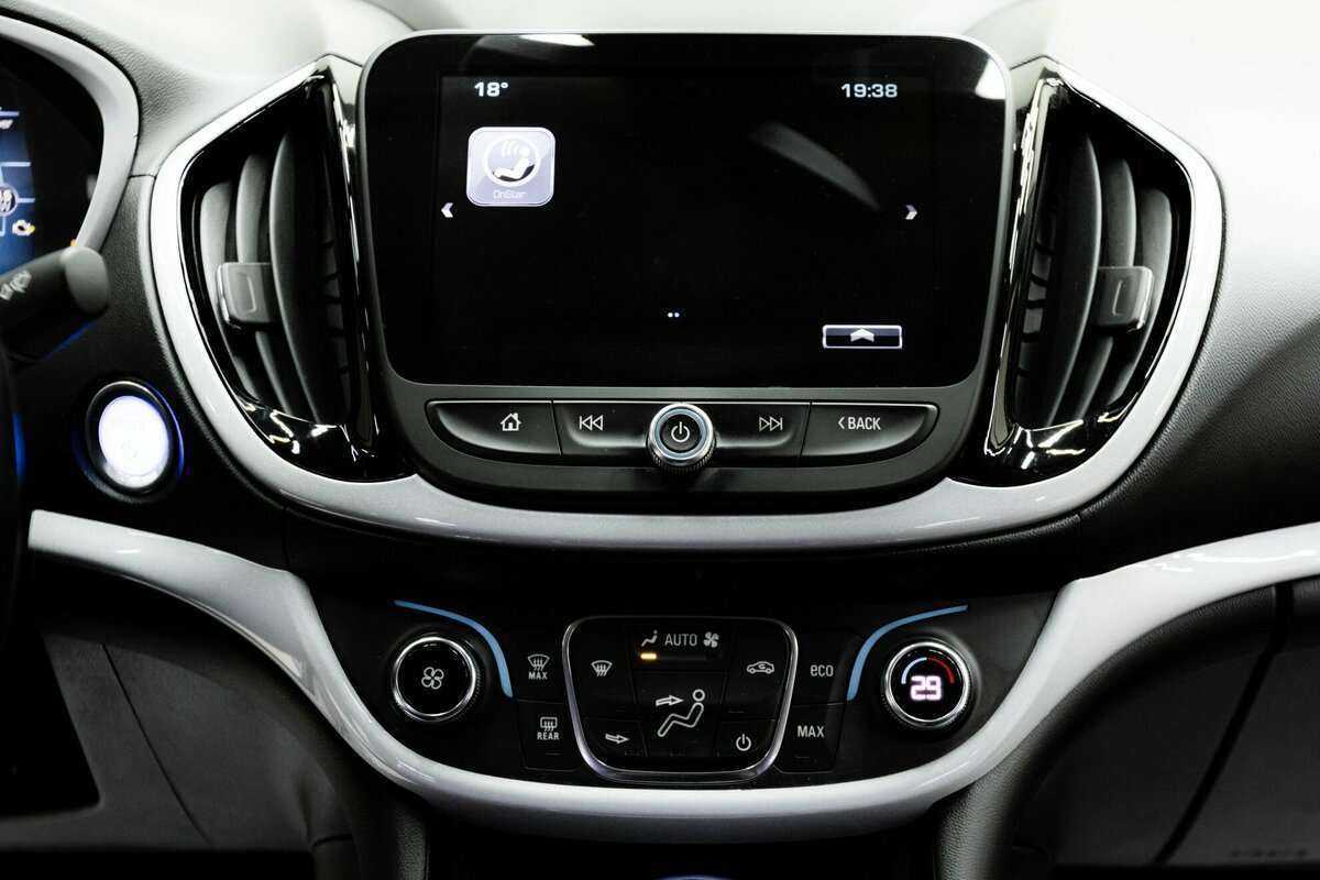 Купить Chevrolet Volt с пробегом. Фото: #11