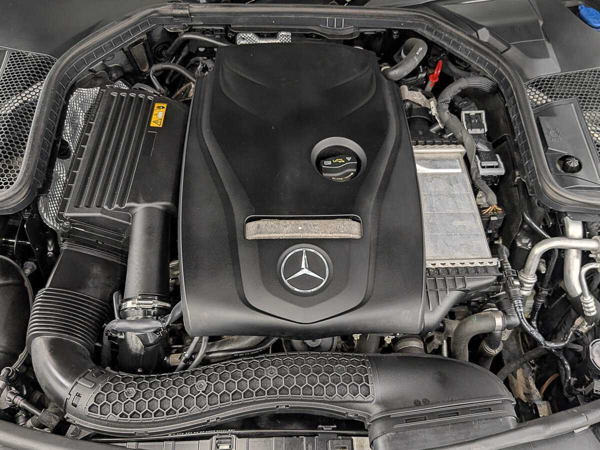 Купить Mercedes-Benz C-Класс с пробегом. Фото: #8