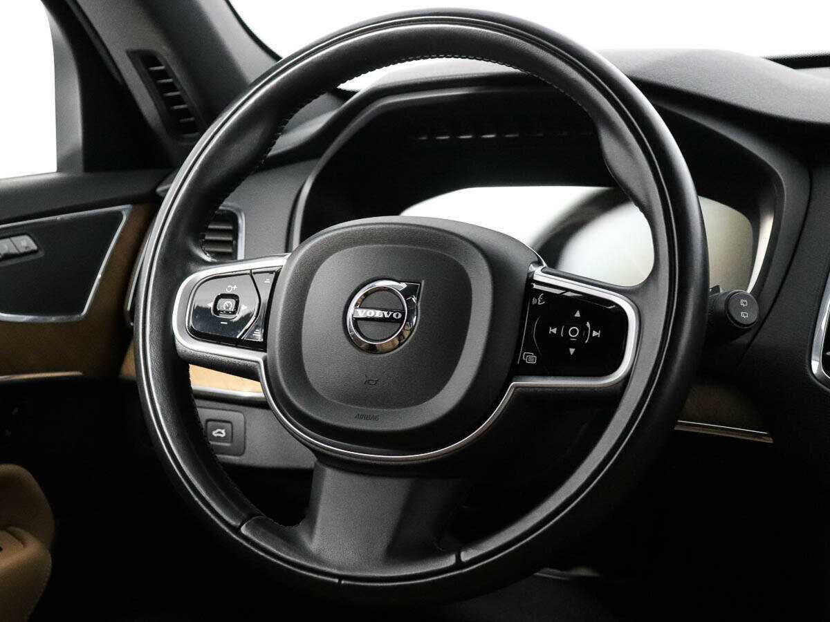 Купить Volvo XC90 с пробегом. Фото: #15