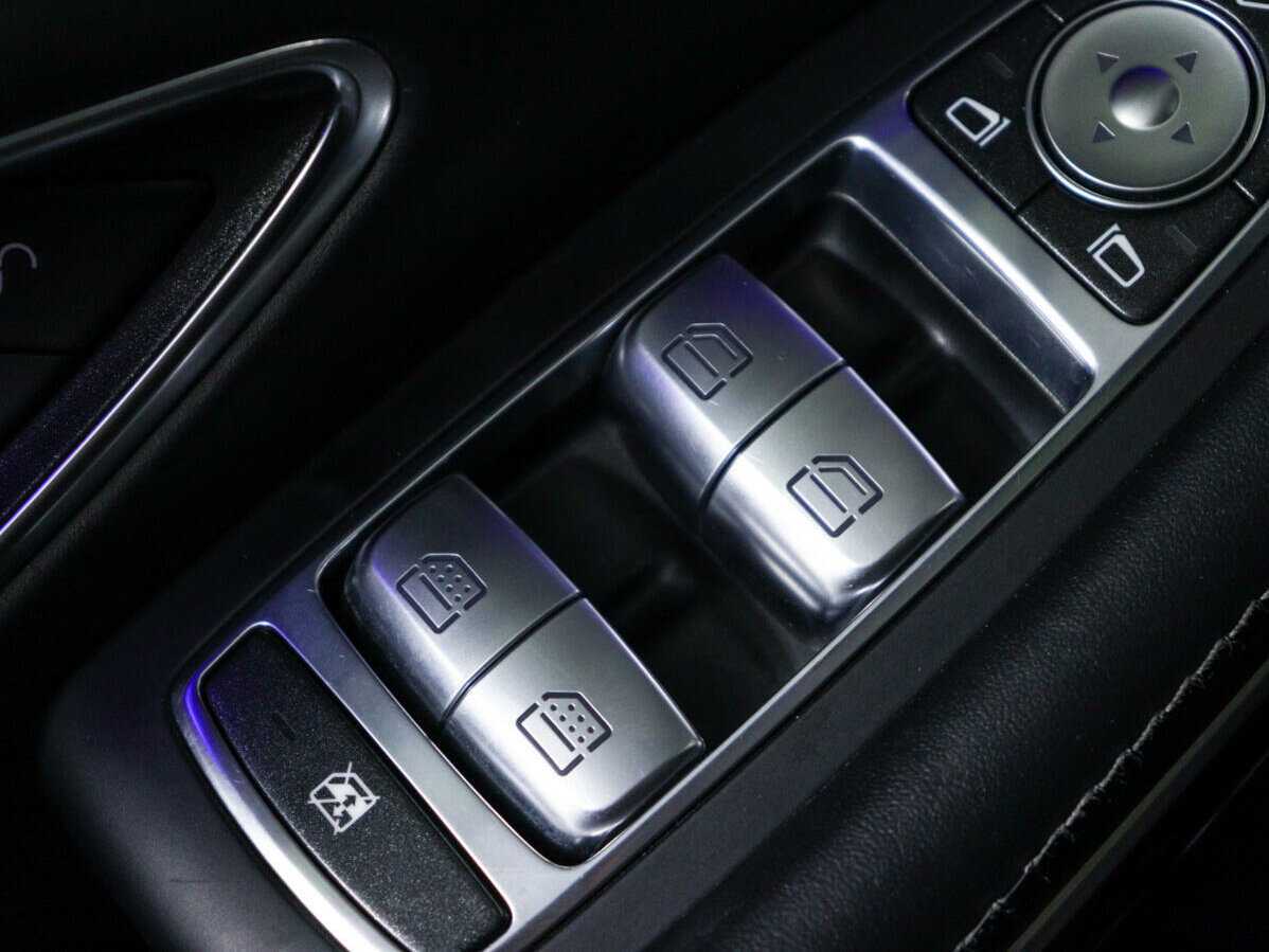 Купить Mercedes-Benz S-Класс AMG с пробегом. Фото: #22