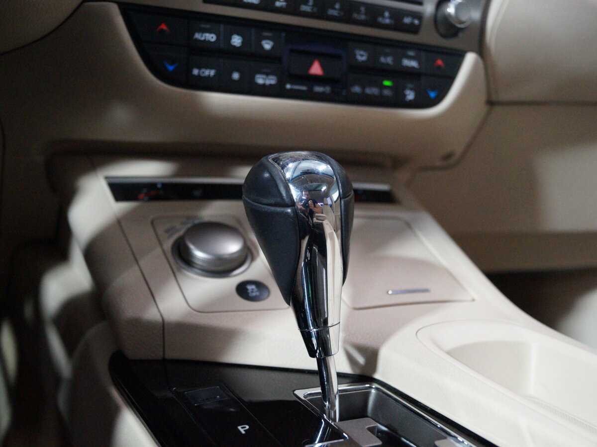 Купить Lexus ES с пробегом. Фото: #20