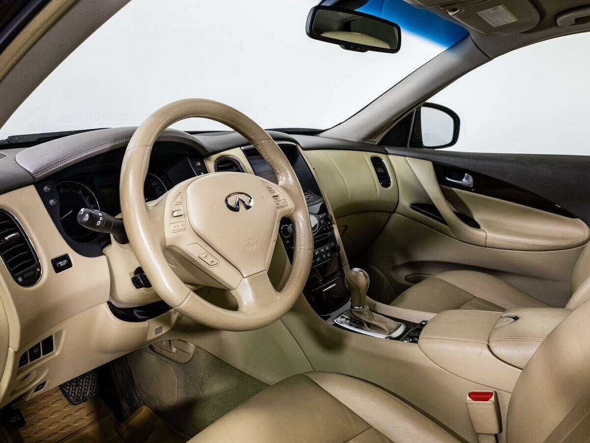 Купить Infiniti EX с пробегом. Фото: #8