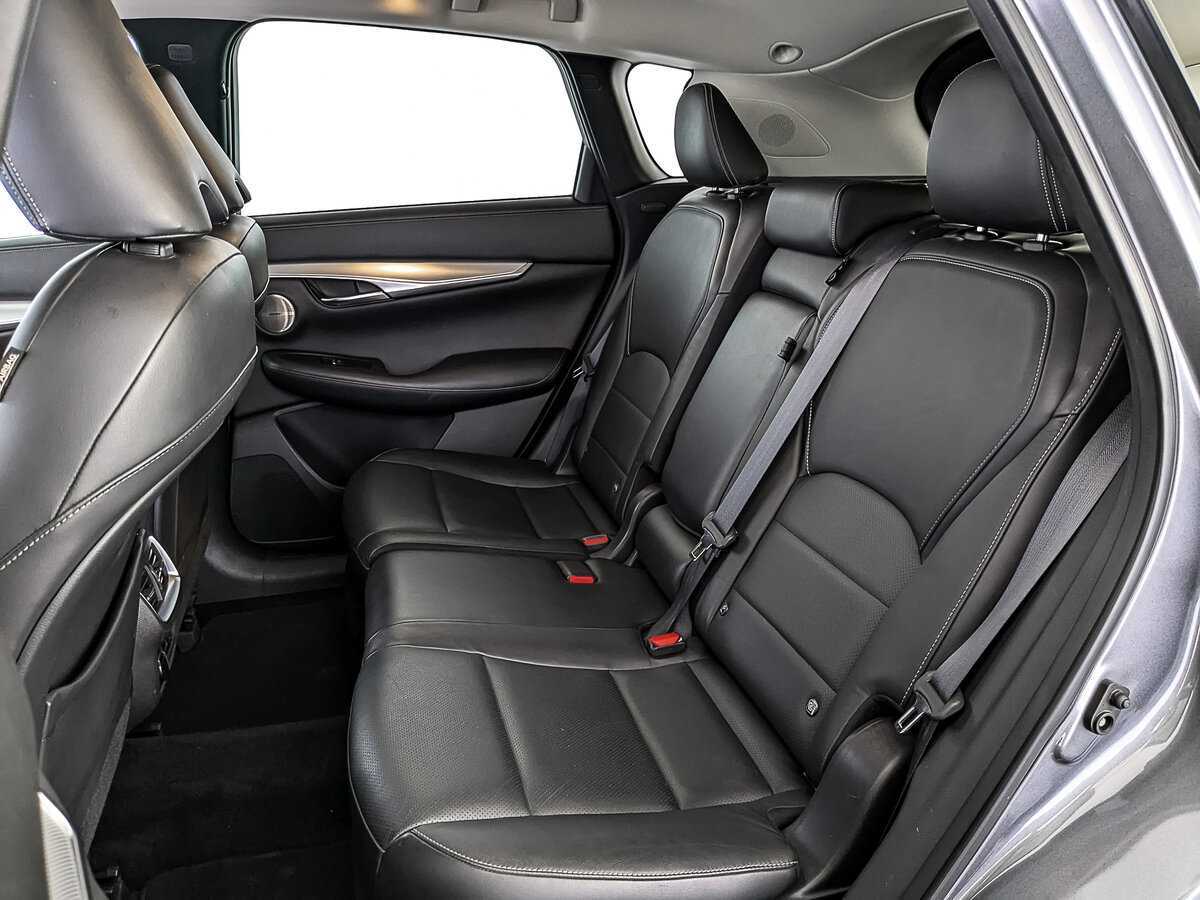 Купить Infiniti QX50 с пробегом. Фото: #17