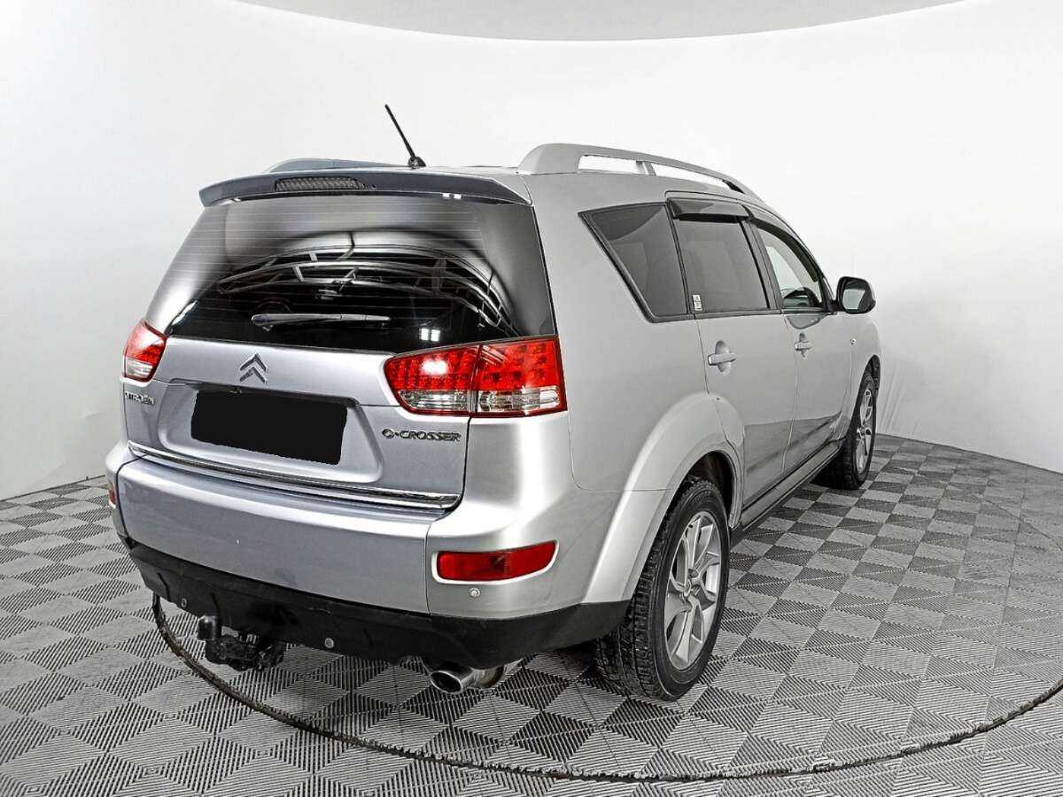 Купить Citroen C-Crosser с пробегом. Фото: #4
