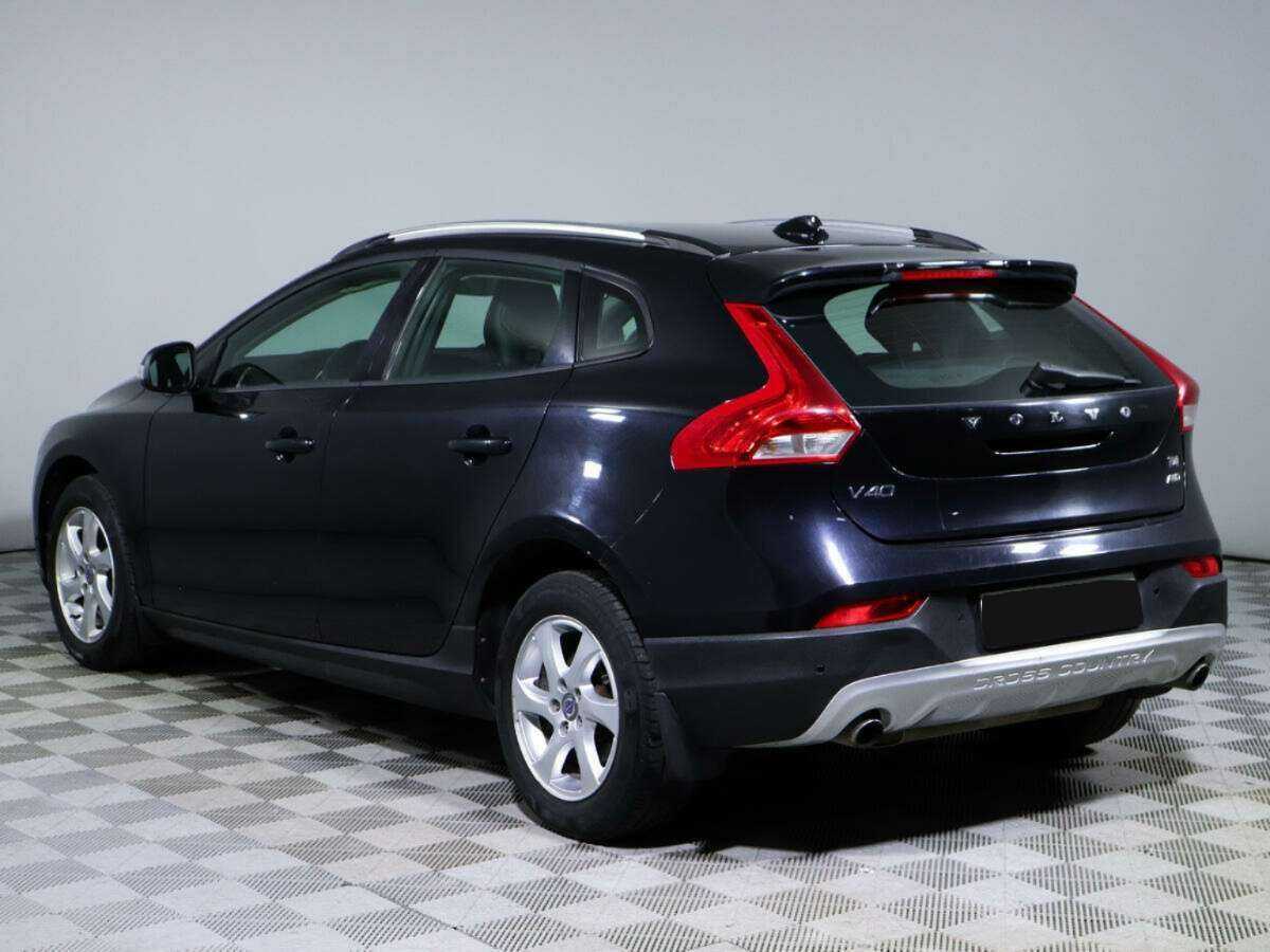 Купить Volvo V40 Cross Country с пробегом. Фото: #5